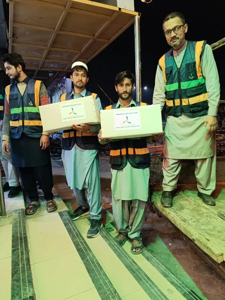 Family and Fellows Foundation Ramadan food drive volunteers